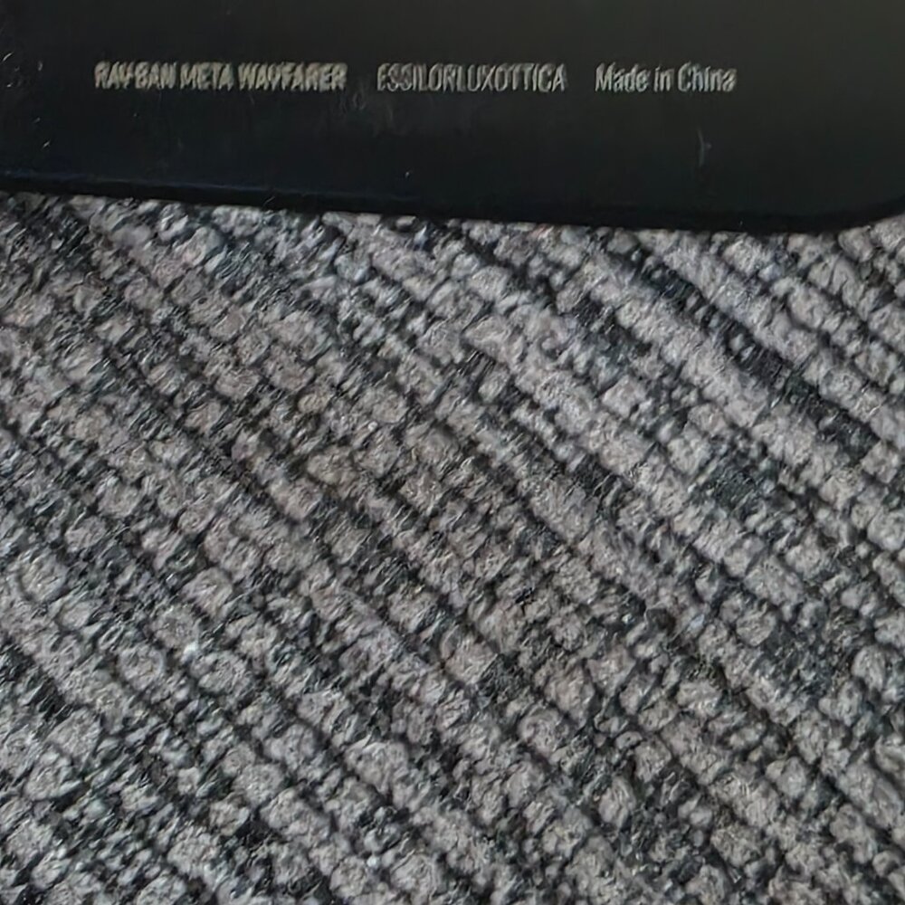 Ray-Ban Meta Wayfarer - Picture 3 of 5